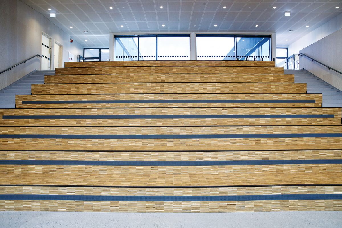 Kolvikbakken ungdomsskole og idrettshall 21