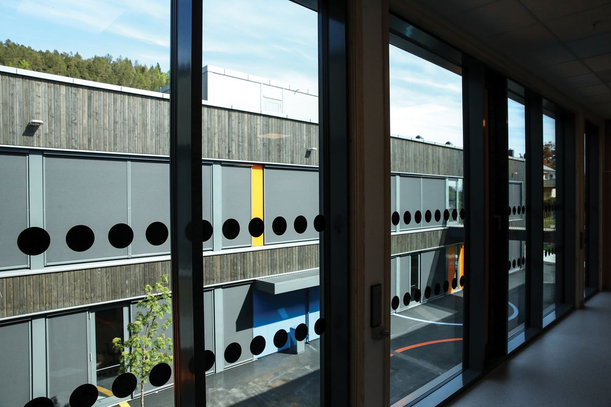 Kolvikbakken ungdomsskole og idrettshall 9